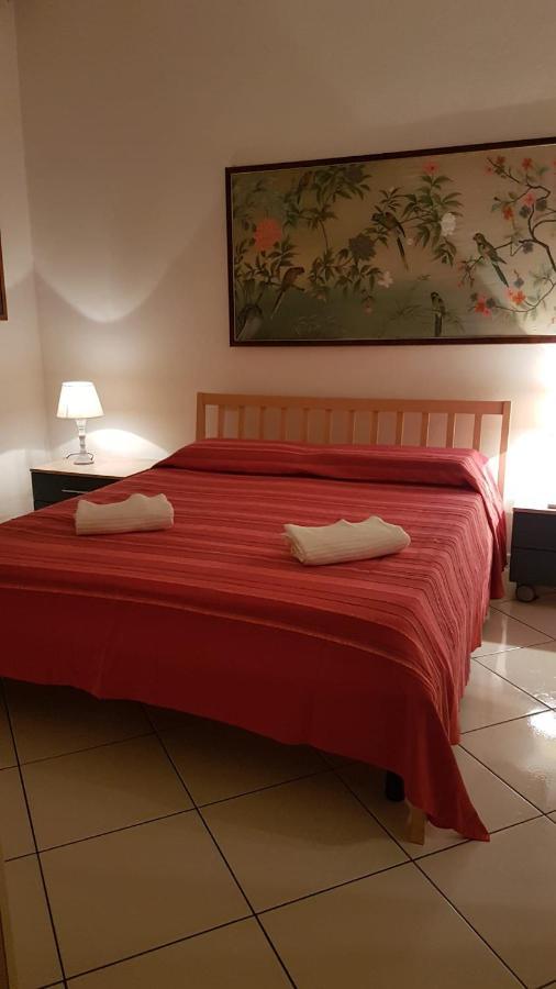 Apartamento Vittoria Marina Di Pietrasanta Buitenkant foto
