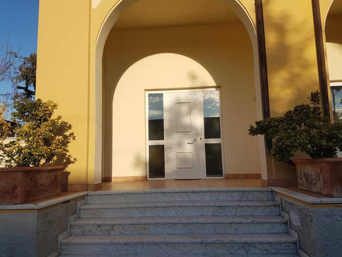 Apartamento Vittoria Marina Di Pietrasanta Buitenkant foto